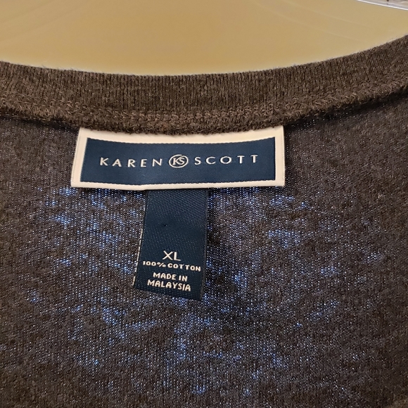 Dress - Picture 4 of 4